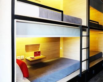 Zen Hostel Juanda Airport - Surabaya