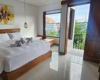 Romansa Canggu - North Kuta