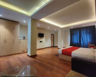 The Mansarovar Hotel & Banquet - Gangtok - Bedroom