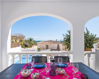 Holiday Home Himalaya Moraira - Moraira - Balcony