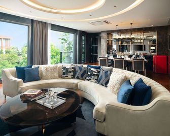 The Gems Mining Pool Villas Pattaya - Pattaya - Lounge