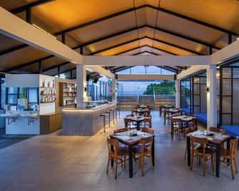 Hotel Neo Dipatiukur - Bandung - Restaurant