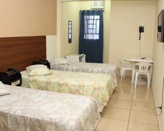Comfoort Hotel - Volta Redonda - Ložnice