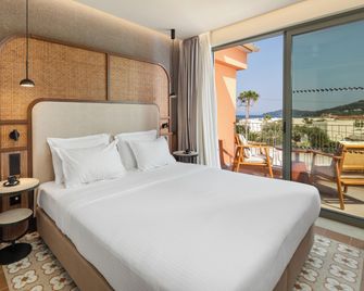 Sentido Apollo Palace - Messonghi