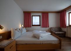 Apartment 1 - Zur Sonne - Lajen - Bedroom