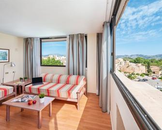 Apartamentos Carlos V - Alcudia
