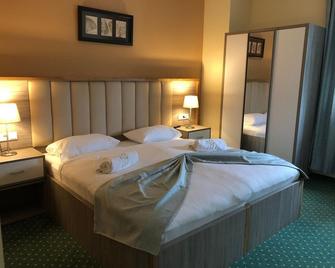 Mein Palace Hotel - Hattersheim am Main - Schlafzimmer