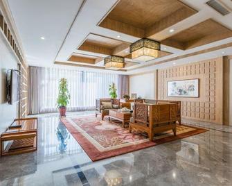 Dongda Jinyuan Hotel - Baotou - Lobby