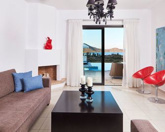 Elounda Palm Hotel & Suites - Elounda - Olohuone