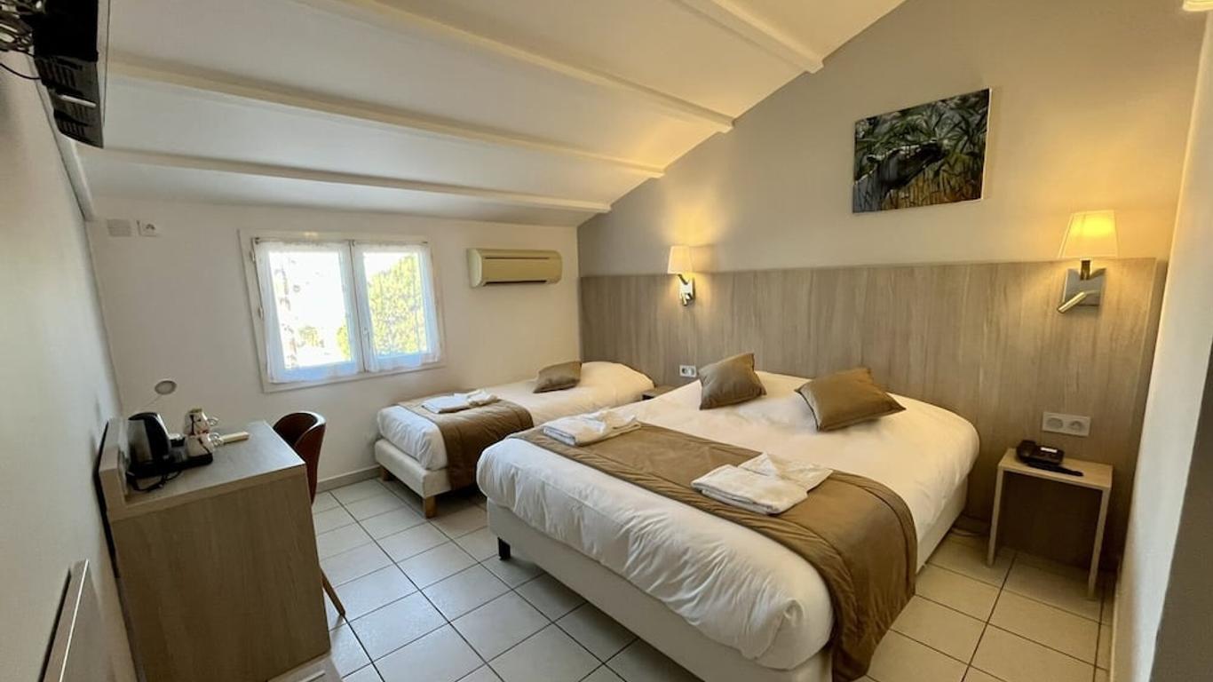 أوتل لي أركادي