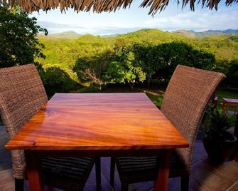 La Pintada Inn - La Albina - Patio