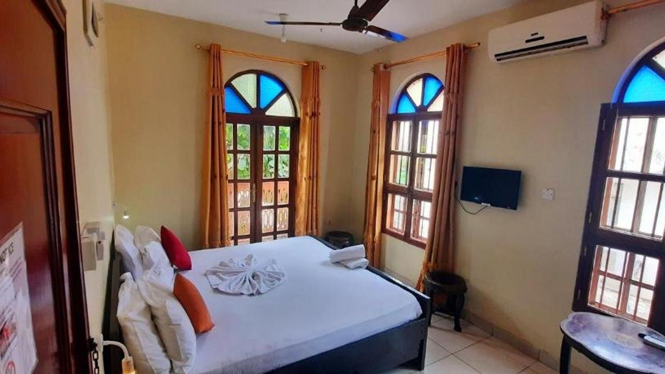 Rumaisa Hotel