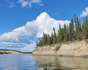 ستوب إن فاميلي هوتل - وايت هورس - وسائل الراحة في مكان الإقامة