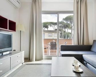 Aparthotel Bardon - Castelldefels - Olohuone