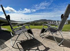 Achill Sound Holiday Village No 11 - Achill Sound - Patio