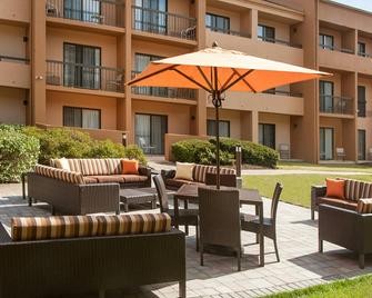 Courtyard by Marriott Baltimore Hunt Valley - Hunt Valley - Pátio