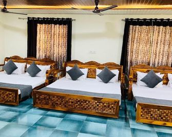 Mjm Hospitality - Karjat - Habitación