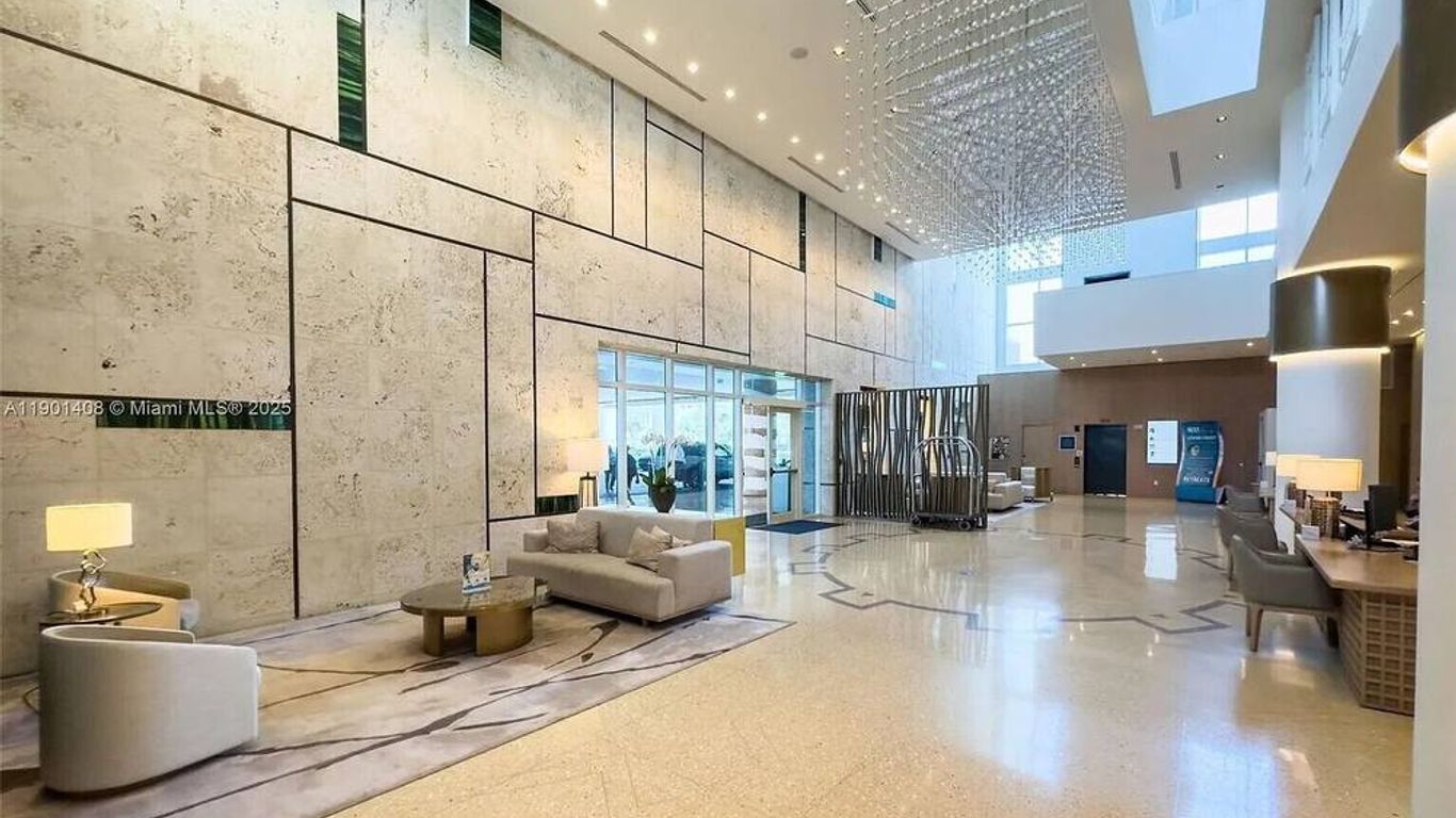 Carillon Miami Wellness Resort