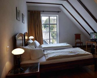 Hotel Snorrenburg Gmbh - Burbach - Camera da letto