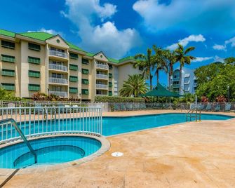 Newly Furnished Suite with Pool, Hot Tub, Tennis, Balcony, Parking - Dog OK - Key West - Pool