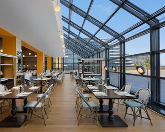 Le Meridien, Surat - Surat - Restaurant