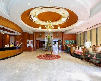 Kosa Hotel & Shopping Mall - Khon Kaen - Lobby