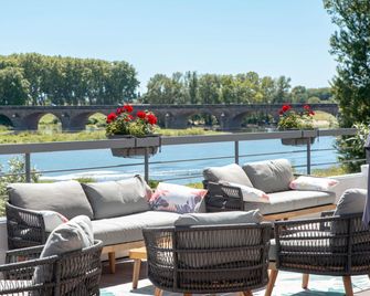Hôtel Mercure Nevers Pont de Loire - Nevers - Balcón