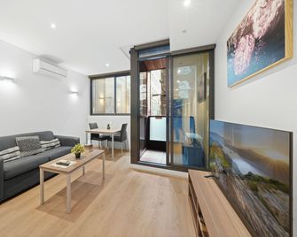 Flinders Street Apartments - Melbourne