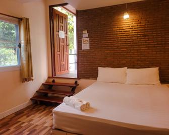 Pairom Resort - Saraburi - Habitación