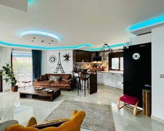 Ella Willa Suite House Butik Otel - Güre - Lobby