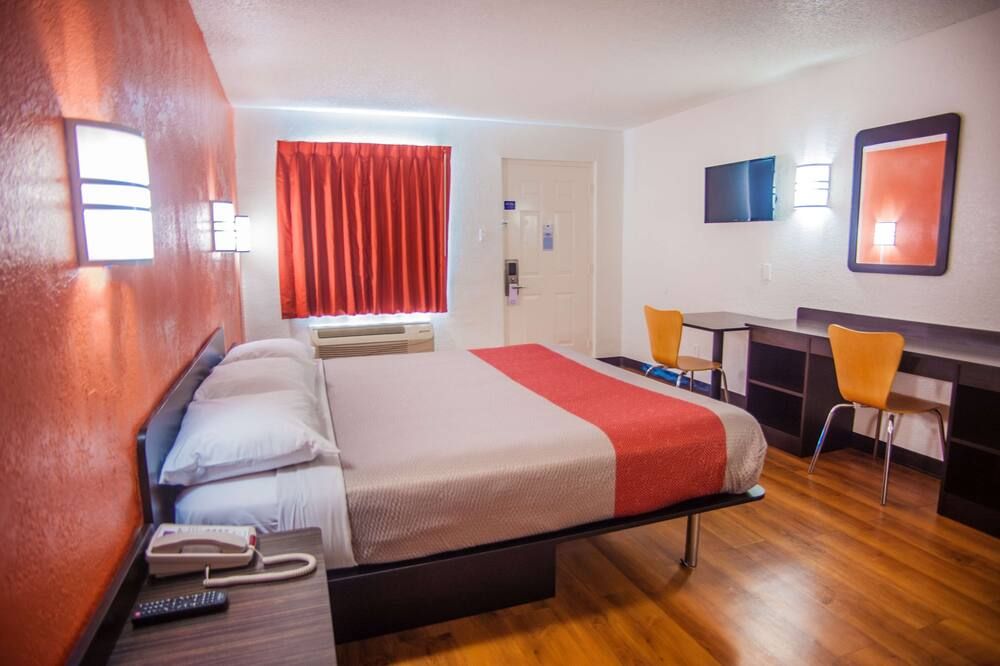 Motel 6 Corsicana Tx - Corsicana - Bedroom