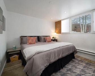 Vail/Beaver Creek Mountain Retreat on Golf Course - Minturn - Bedroom