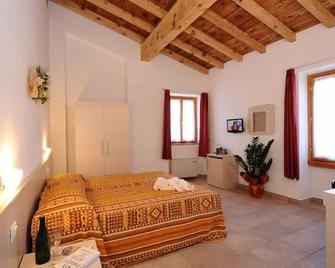 Agriturismo Corte La Sacca - Pozzolengo - Camera da letto