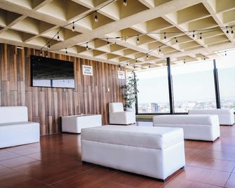 Hotel Real Plaza Aguascalientes - Aguascalientes
