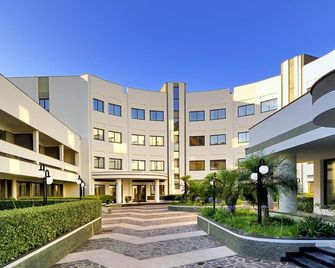 Park Hotel Mirabeau - Gasperina - Budova