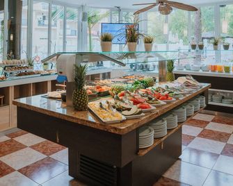 Crown Resorts Club Marbella - La Cala de Mijas - Buffet