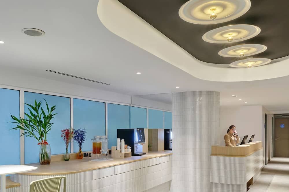 Citadines Sukhumvit 16 Bangkok - Bangkok - Front desk