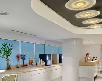 Citadines Sukhumvit 16 Bangkok - Bangkok - Front desk
