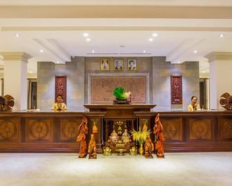 Glorious Hotel & Spa - Kampong Thom - Front desk