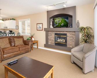 Paradise Canyon Golf Resort - Luxury Condo U401 - Lethbridge - Stue