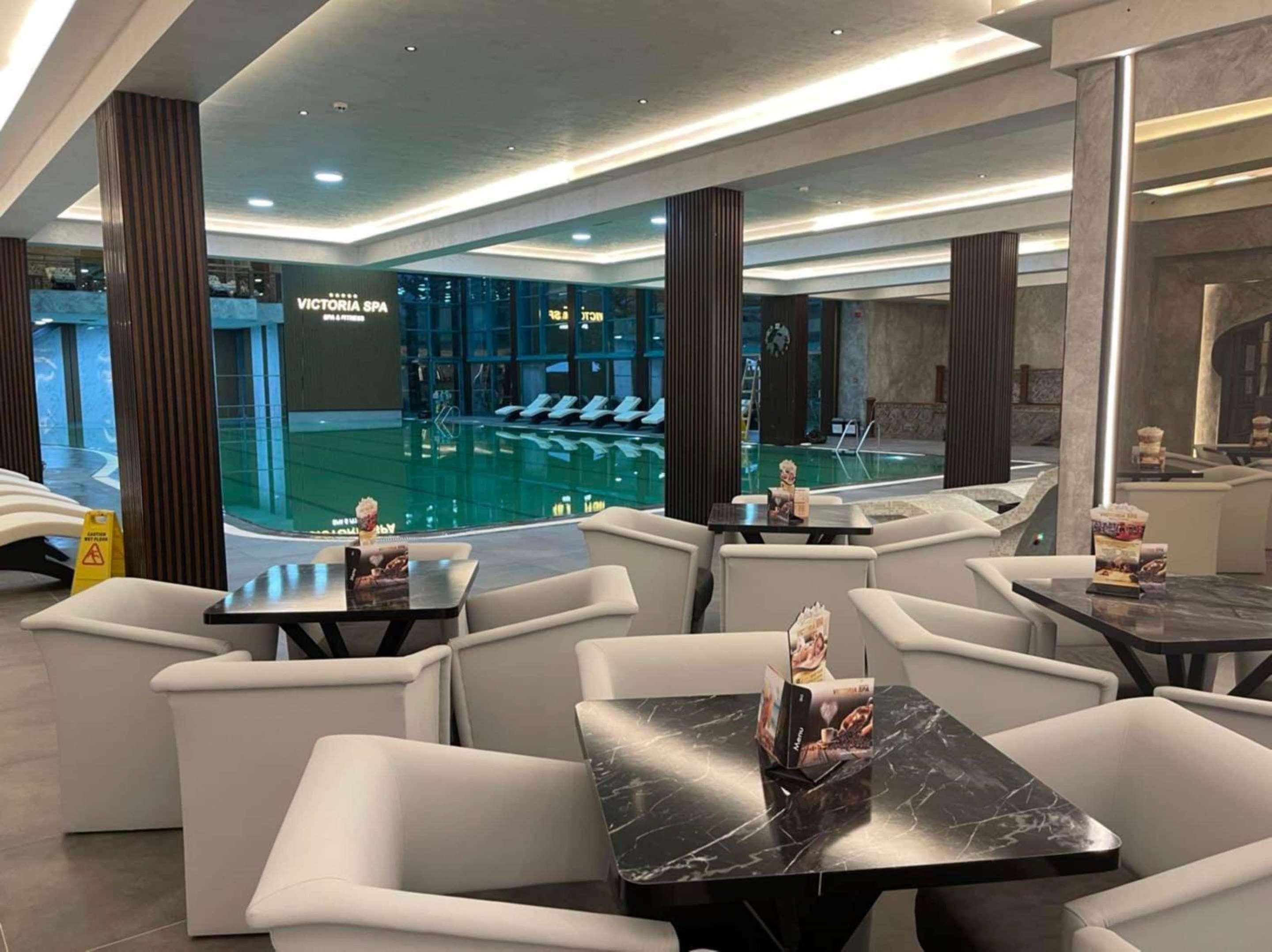 Ramada by Wyndham Sofia City Center thumbnail 3