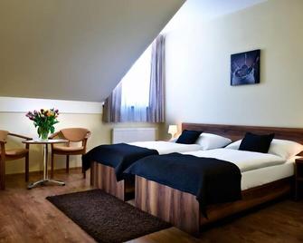 Hotel Rozálka - Pezinok - Bedroom