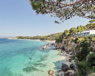 White Rocks Hotel Kefalonia - Lassi - Пляж