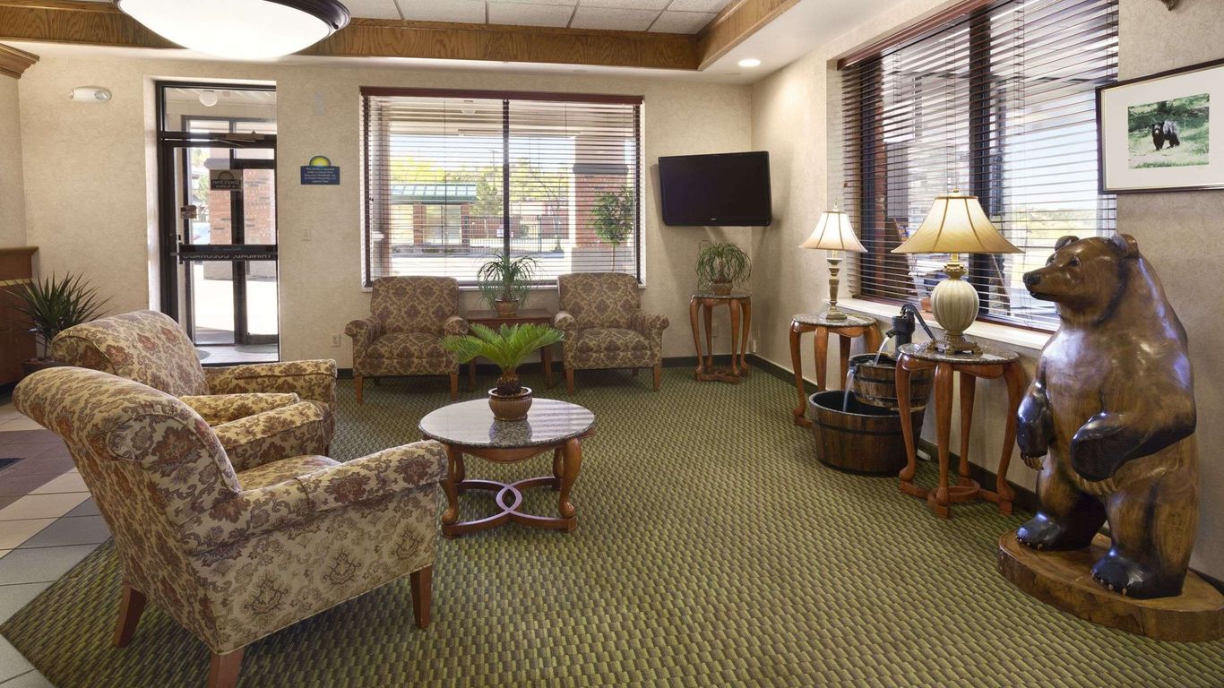 Days Inn & Suites by Wyndham Trinidad