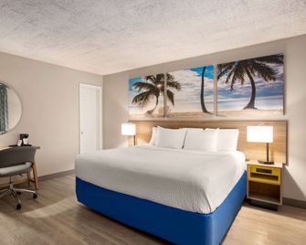 Days Inn by Wyndham Miami Airport North - Miami Springs - Bedroom