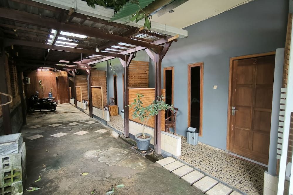 Pondok Kartini Jepara - Jepara - Buiten zicht