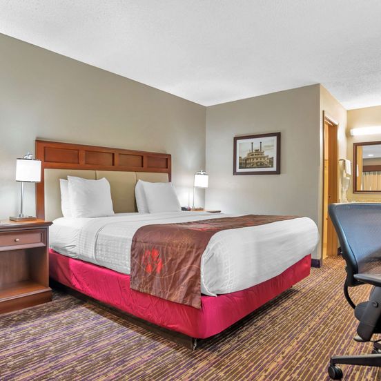 Bedroom view of Best Western Vicksburg
