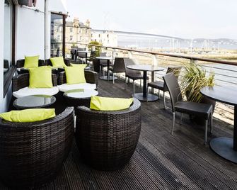Orocco Pier - South Queensferry - Balcony