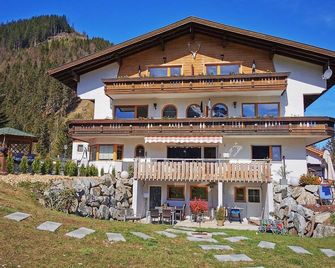Alpin Resort Austria - Berwang - Bâtiment