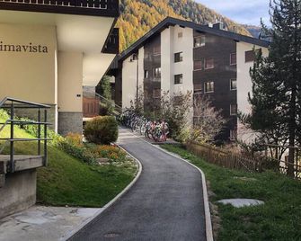 Wake up to the Matterhorn - Zermatt - Outdoor view